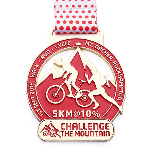 https://www.kingtaicrafts.com/custom-triathlon-medals/